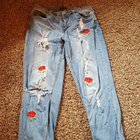 Forever 21 Denim - Floral jeans